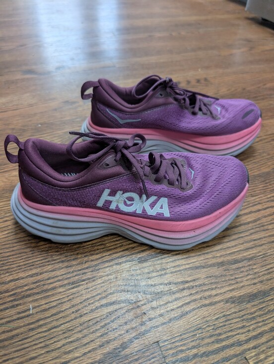 Hoka Shoes - Hoka Women's Purple and Pink Athletic Trainers Bondi 8